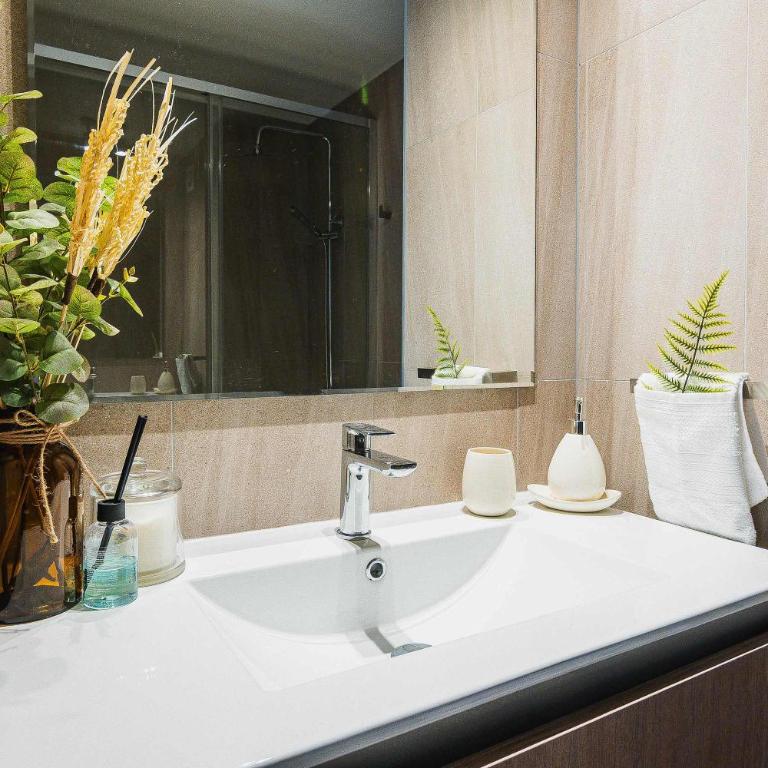 HOM I Metro InesDeSuarez I Providencia I Parking - Apartment - 35
