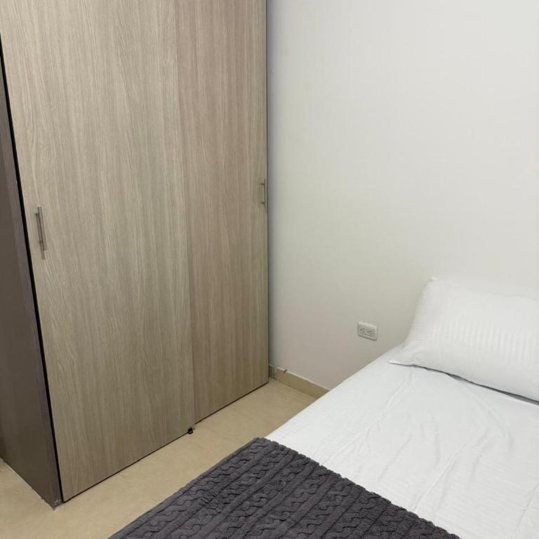 Apartamento en Santa Marta - Three-Bedroom Apartment - 2