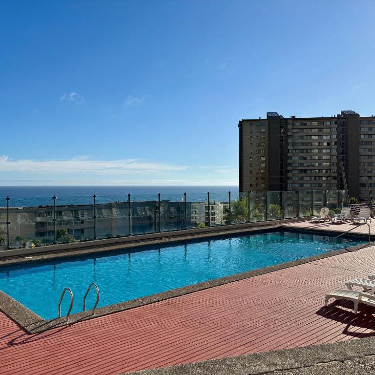 Apartment with extraordinary ocean view - Apartment - 24