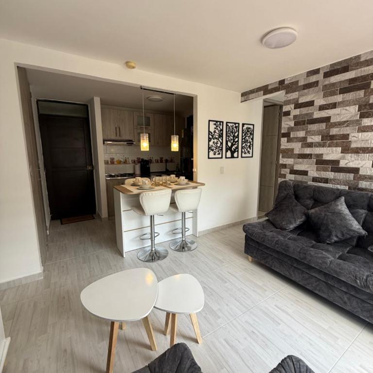 Lindo apartamento completo Peñalisa , 3 habitaciones, 2 baños para 6 personas - Three-Bedroom Apartment - 7