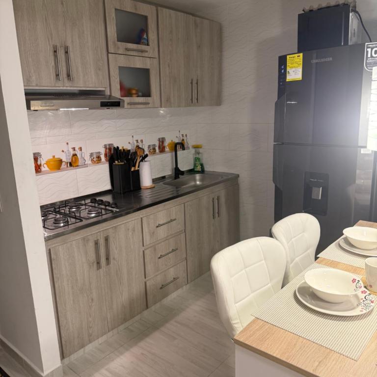 Lindo apartamento completo Peñalisa , 3 habitaciones, 2 baños para 6 personas - Three-Bedroom Apartment - 8