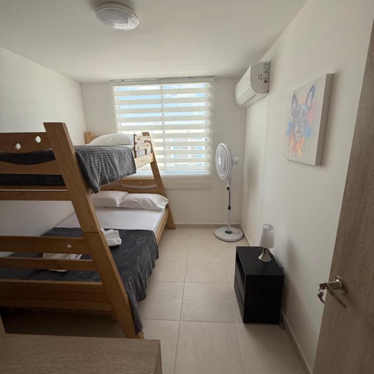 Apartamento acogedor en ricaurte, 3 habitaciones, 2 baños para 6 personas - Three-Bedroom Apartment - 22