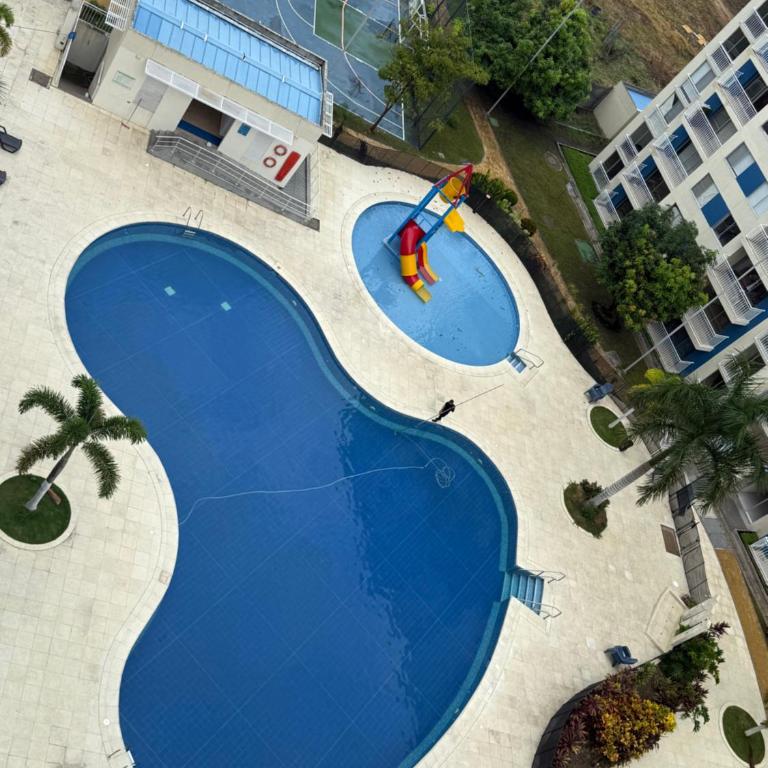 Apartamento acogedor en ricaurte, 3 habitaciones, 2 baños para 6 personas - Three-Bedroom Apartment - 4