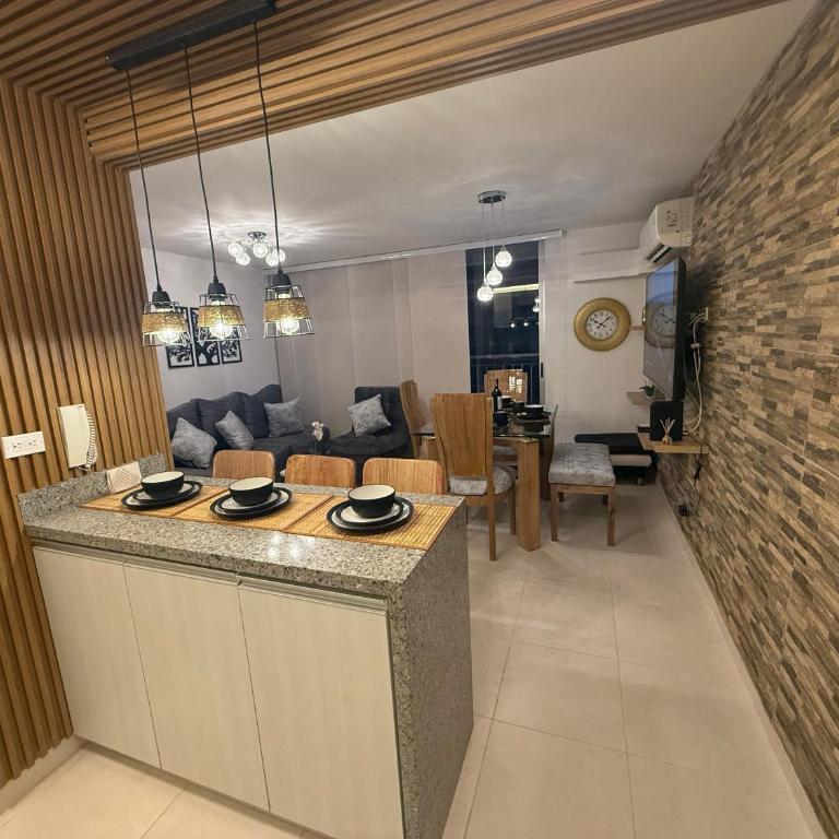 Apartamento acogedor en ricaurte, 3 habitaciones, 2 baños para 6 personas - Three-Bedroom Apartment - 16