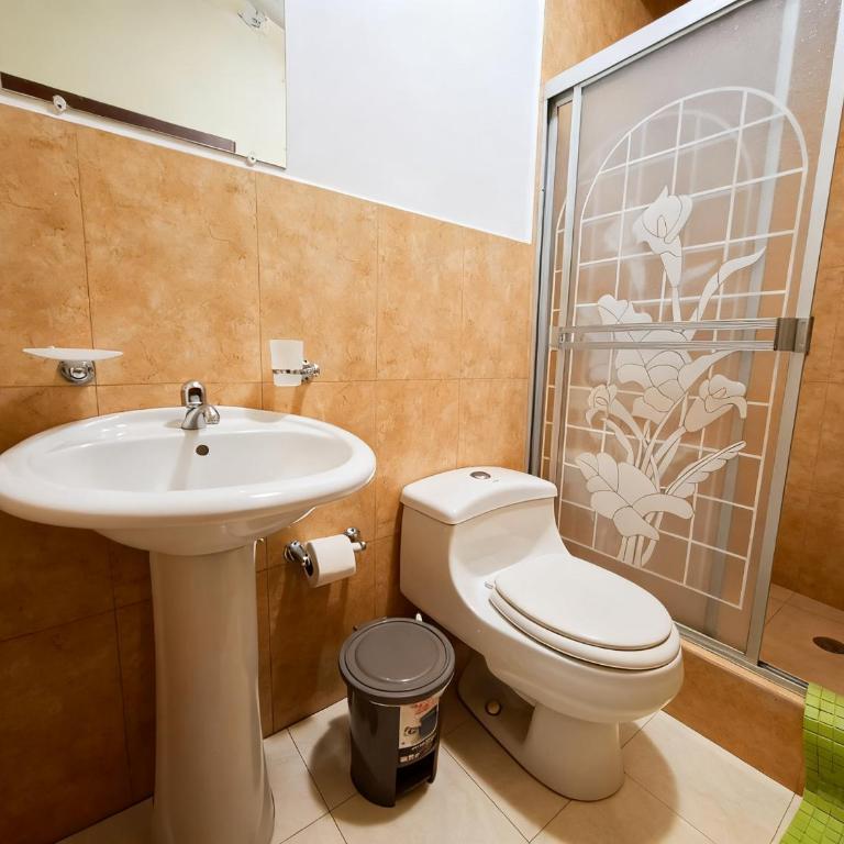 Residencial House Alex' - One-Bedroom Apartment - 6