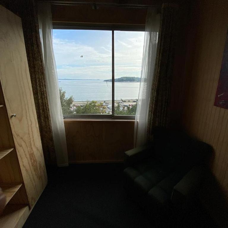 Habitaciones centrales en Puerto Montt - Single Room with Private Bathroom - 2