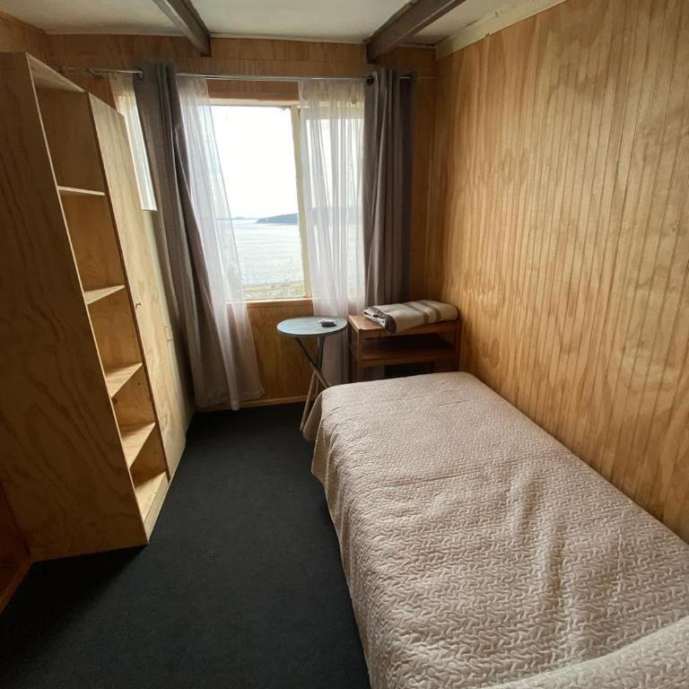 Habitaciones centrales en Puerto Montt - Double Room with Shared Bathroom - 7