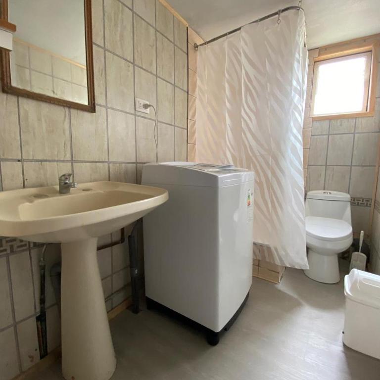Habitaciones centrales en Puerto Montt - Double Room with Shared Bathroom - 9