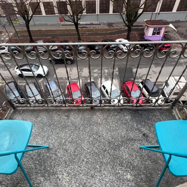 Camera con bagno e balcone privato in Casa Condivisa - Camera Matrimoniale con Bagno Privato - 12