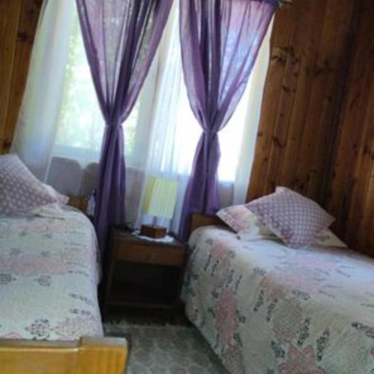 Hospedaje Picoyo - Quadruple Room with Private Bathroom - 3