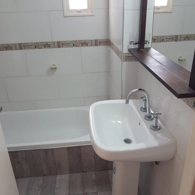 El Diez - One-Bedroom Apartment - 5