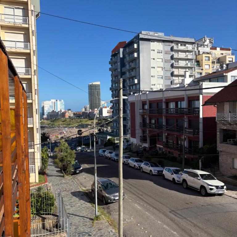 Departamento en Playa Varese Mar del Plata - Apartamento de 3 dormitorios - Planta Alta - 2