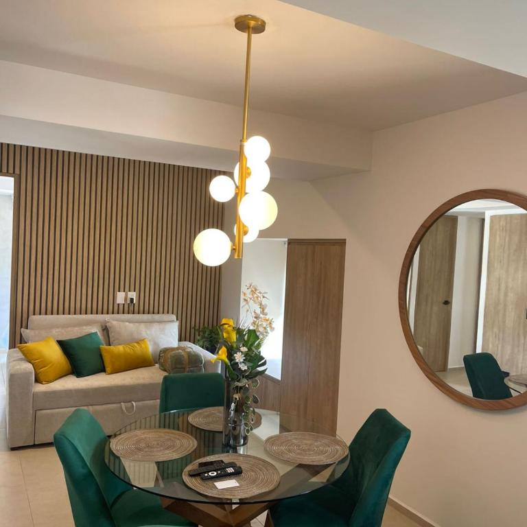 Luxury 2-Bedroom Apartment in Central Zapopan - Apartamento de 2 dormitorios - 9
