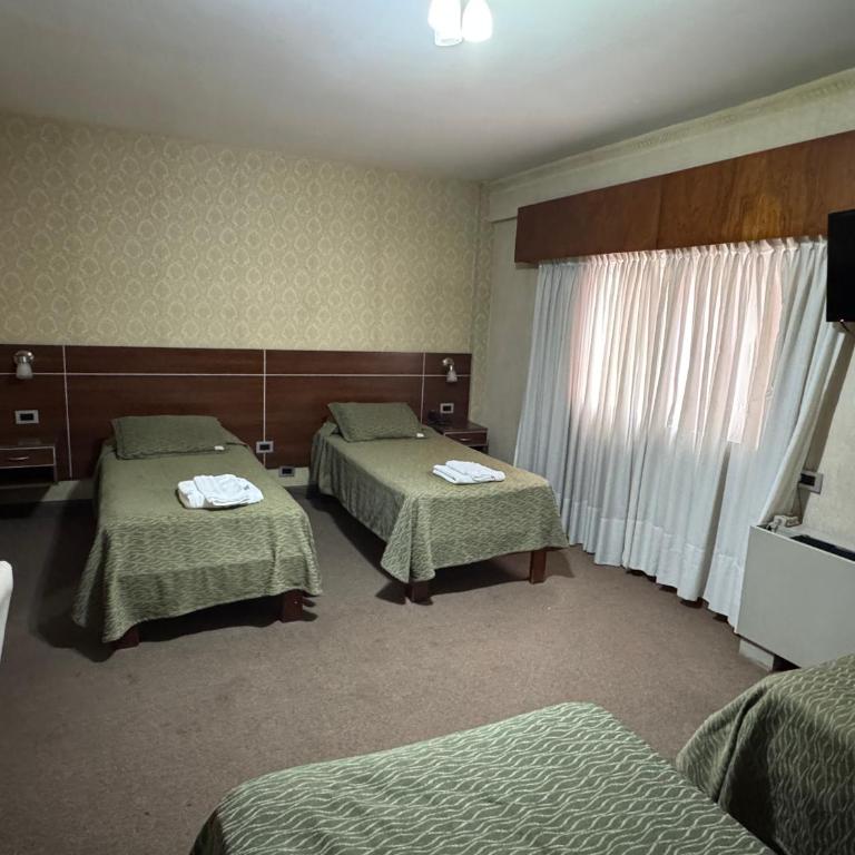 Hotel Quebrada de Humahuaca - Habitación Cuádruple Estándar - 1