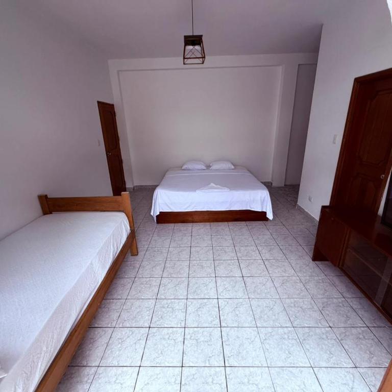 Kaenla House & Apartments - Double Room - 4