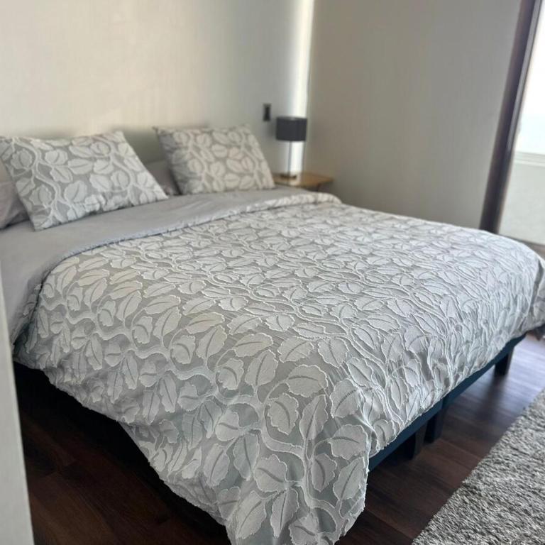apartment in the serene casino and beach - One-Bedroom Apartment - 19
