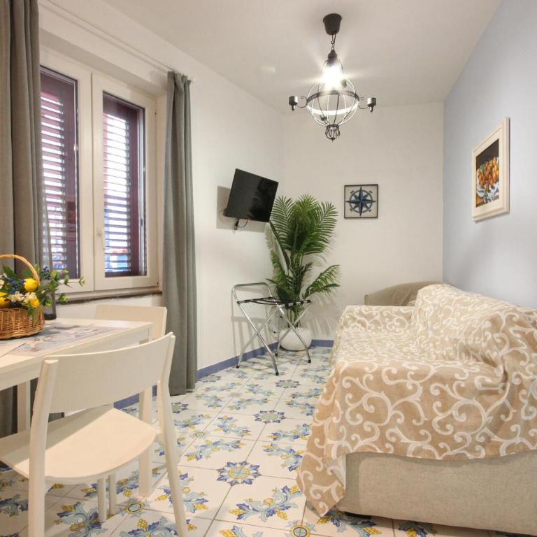 1 Bedroom Nice Apartment In Vico Equense - Appartamento con 1 Camera da Letto - 1