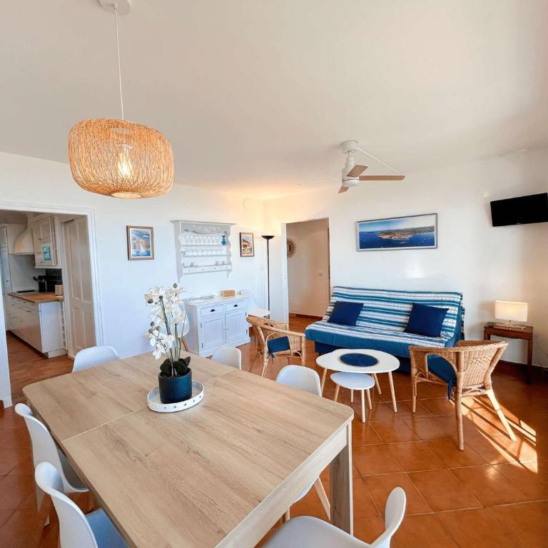 Appartement 3 chambres climatisées, accès plage, vue mer - FR-1-868-2 - Apartment - 2