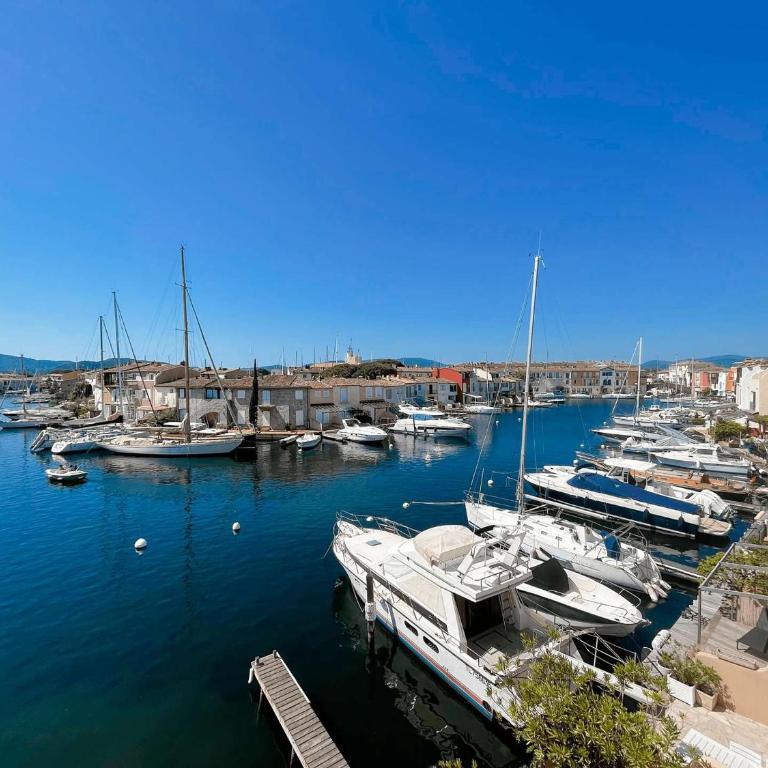 Maison rénovée Port Grimaud - Clim - WIFI - Parking - Amarrage - FR-1-868-21 - Vacation Home - 14