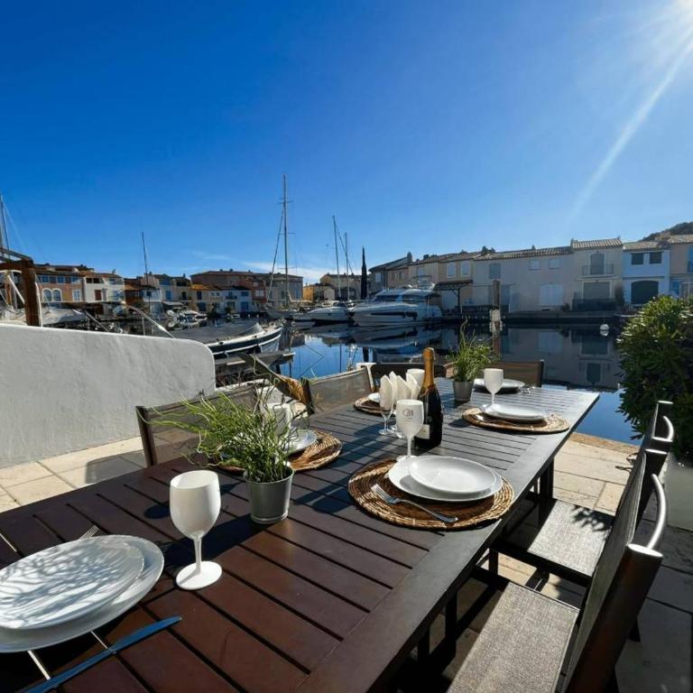 Maison moderne 4 ch climatisée avec Wi-Fi à Port Grimaud - FR-1-868-25 - Vacation Home - 2