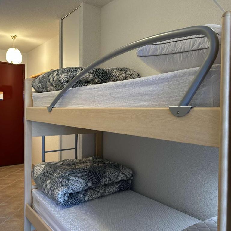 Appartement Chaleureux 4 Pers avec Balcon et Parking à Montgenèvre - FR-1-330D-159 - Apartment - 13