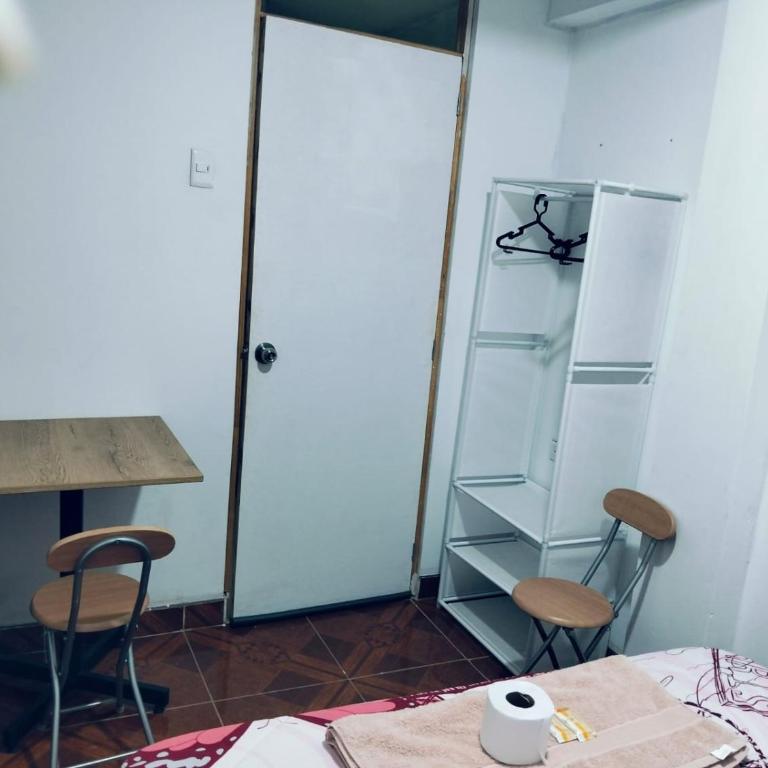 Alojamiento Santo Domingo - Huarmey - Habitación con cama grande - 5