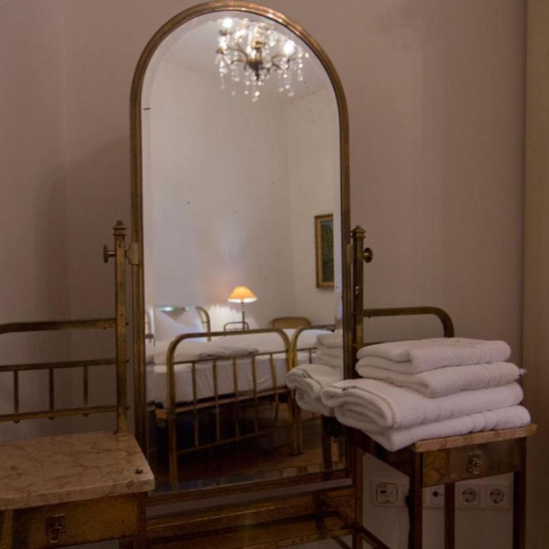 Hotel Mariandl - Einzelzimmer mit Dusche - 2