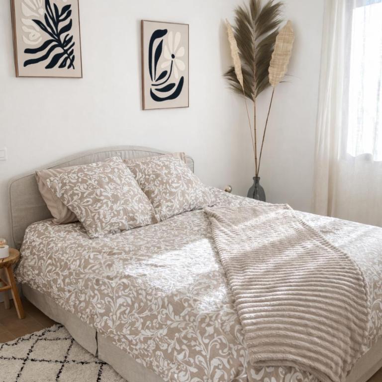 Appartement 4 personnes 5 minutes a pieds du centre ville parking gratuit jardin 85m2 - Appartement 1 Chambre - 6