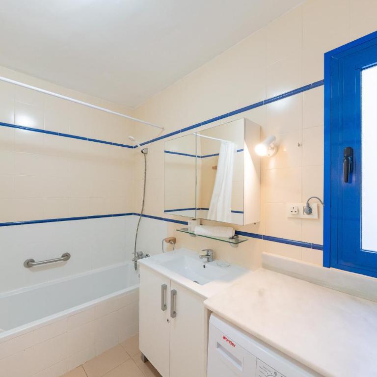 Tres Pinos 11-12 - Apartamento - 23