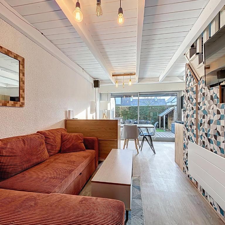 Escapade marine Carnac, Petite Maison toute équipée et confortable, au calme entre plage et ville avec jardinet au sud - Maison 2 Chambres - 5