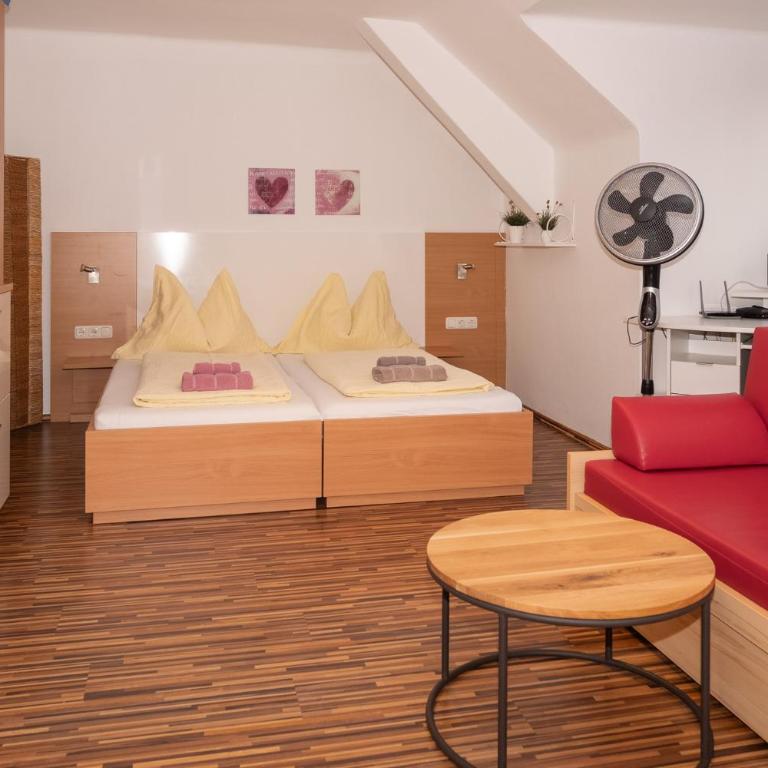 Linz SUNNY - Standard Apartment mit 1 Schlafzimmer - 12