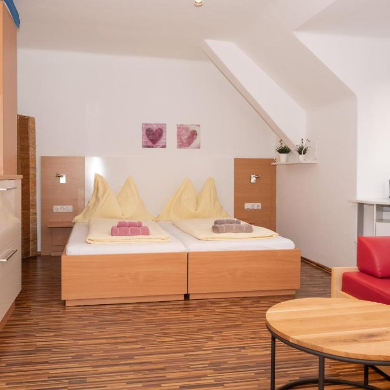 Linz SUNNY - Standard Apartment mit 1 Schlafzimmer - 13