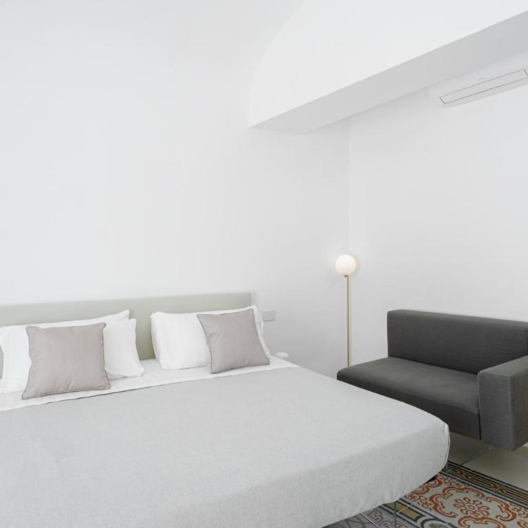 Sopramonte Exclusive Rooms - Deluxe Double Room - 4