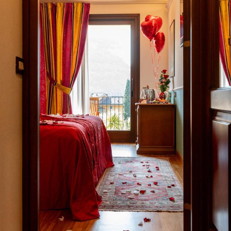 Villa Madrina Lovely and Dynamic Hotel - Junior Suite with Garden - 5