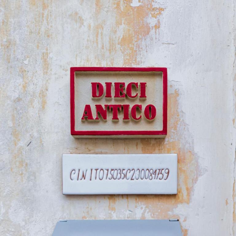 Dieci antico - Casa indipendente a due passi da Porta Rudiae - Two-Bedroom House - 4