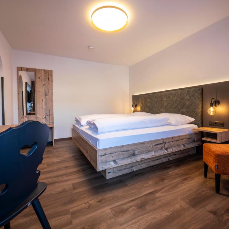 Pension Kohler - Doppelzimmer mit Balkon - 5