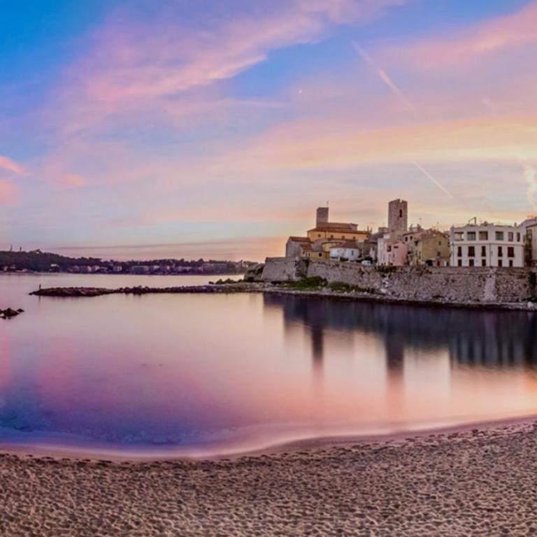 Grand studio cosy avec cinéma - Plage & vieil Antibes à pied - Apartment mit 2 Schlafzimmern - 18