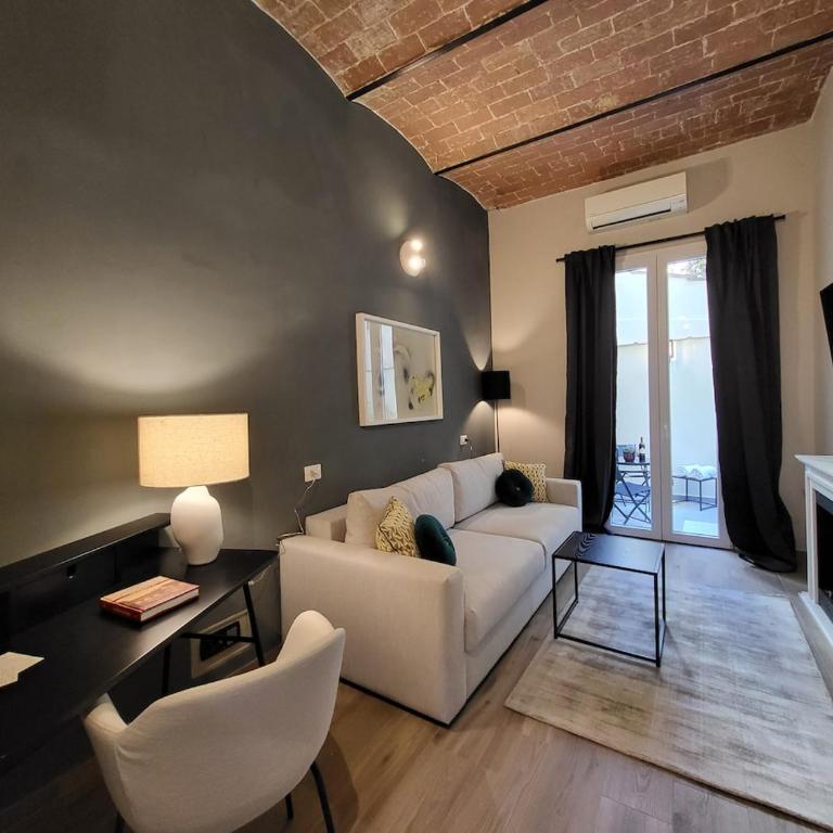 Courtyard Jacuzzi and Private Patio - Appartamento con 1 Camera da Letto - 12