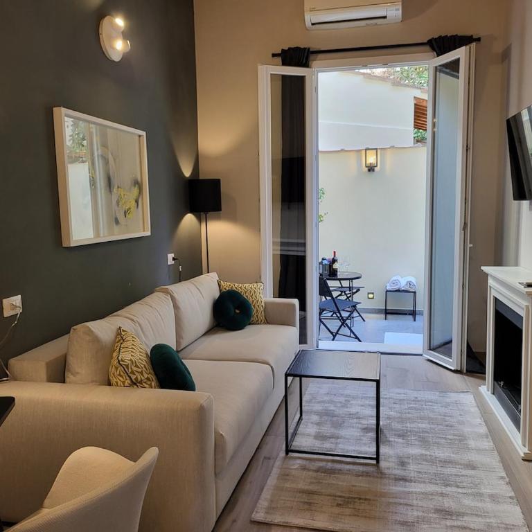 Courtyard Jacuzzi and Private Patio - Appartamento con 1 Camera da Letto - 21
