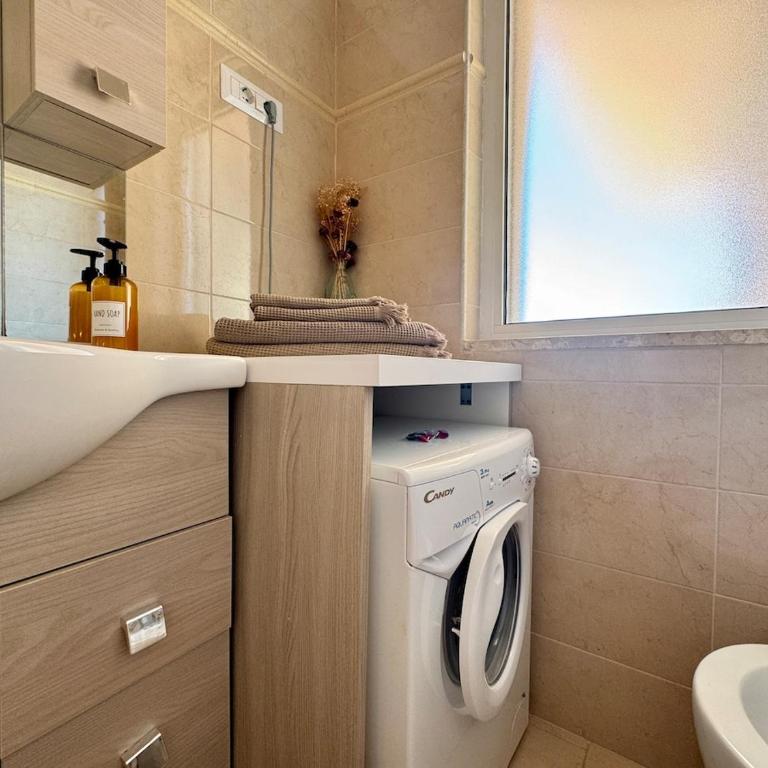La Dolce Vita - Cozy holiday Apt - 5 min FCO Airport - One-Bedroom Apartment - 14