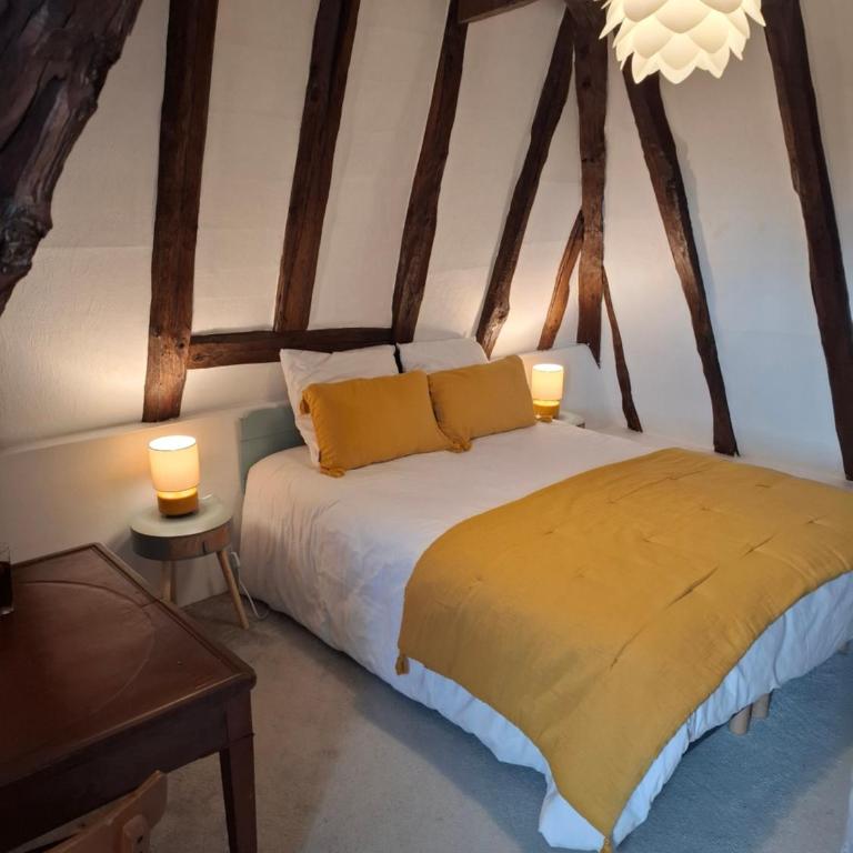 Les Charmes de Sarlat - Chambres d'Hotes - Chambre Quadruple avec Salle de Bains Privative - 6
