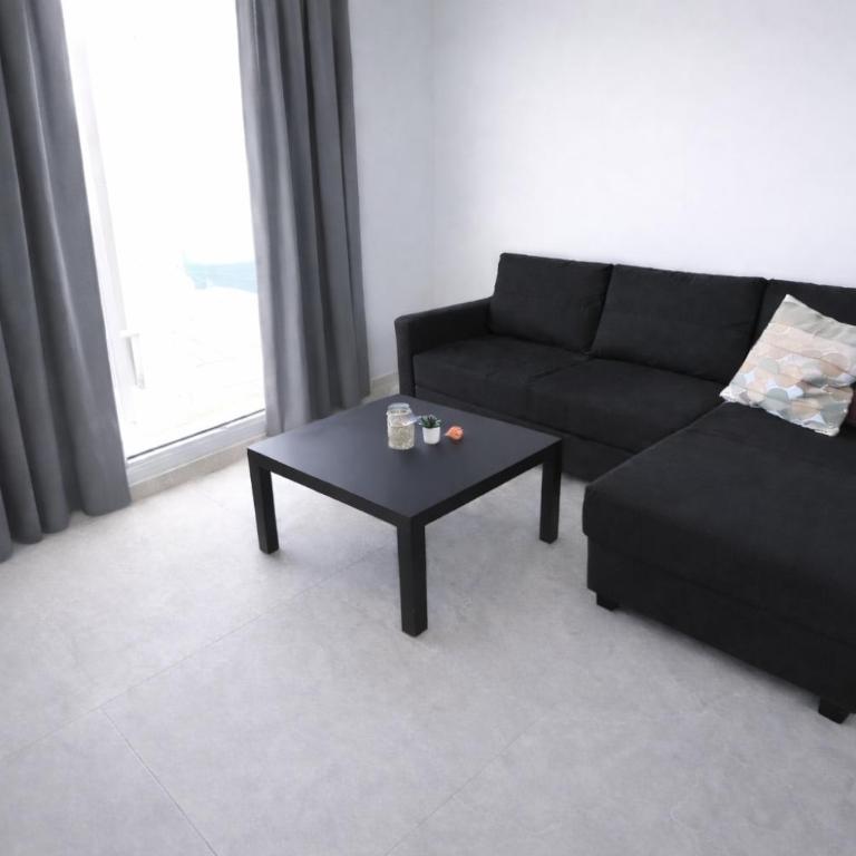 3 Bedroom Apartment in Los Cristianos - Apartamento de 3 dormitorios - 2