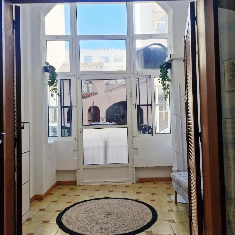 La Casa de Verónica - Serene Apartment with Shared Pool, Steps from the Beach - Apartamento con vistas a la piscina - 28