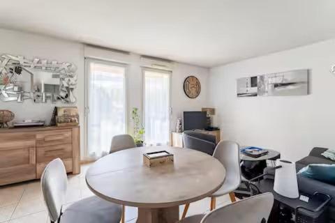 Appartement 3 pièces Avignon Parking privé - Apartment mit 2 Schlafzimmern - 8