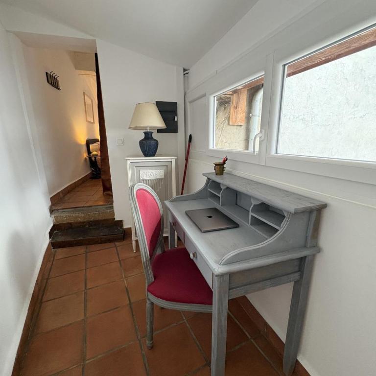 Studio Provençal au centre-ville de Vienne - Appartement 1 Chambre - 9