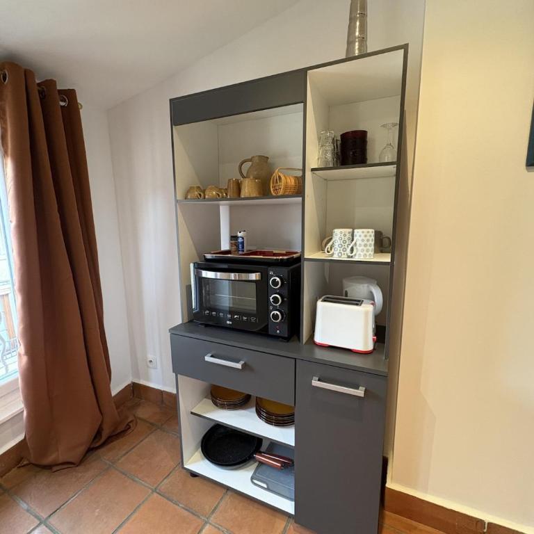 Studio Provençal au centre-ville de Vienne - Appartement 1 Chambre - 33