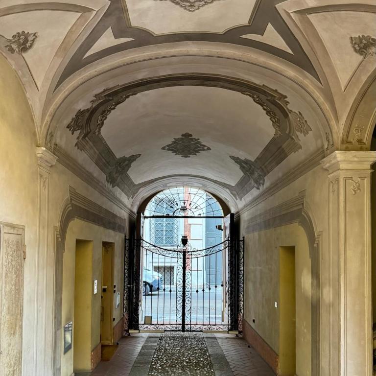 Modern two-room apartment behind Ducal Palace - One-Bedroom Apartment - 25
