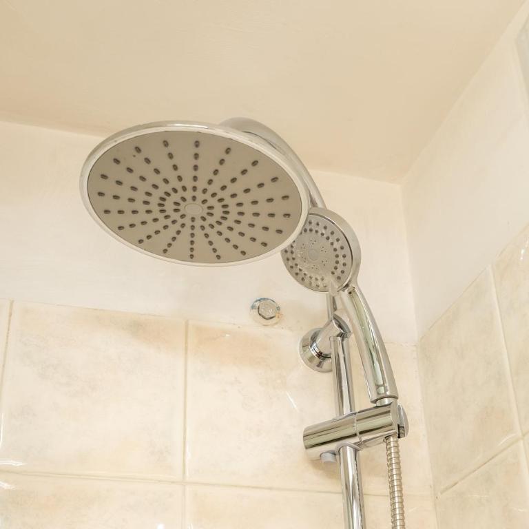 TuscoLiving Rome - Metro A Numidio Quadrato 15 minuti Roma Centro - Appartamento con 1 Camera da Letto - 10