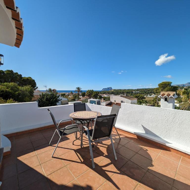 Casa Nella - pool, AC, sea views, walk to beach - Villa - 11