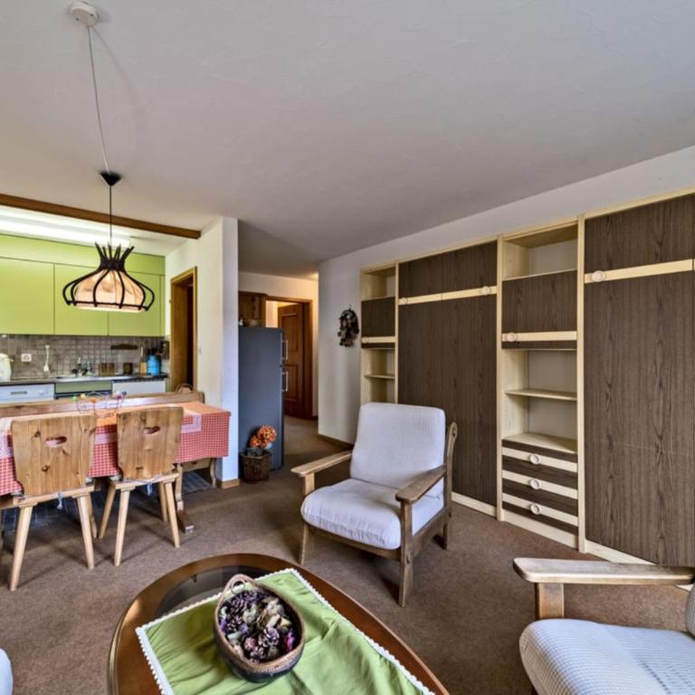 Chesa Chamuotsch - Celerina - Apartment mit 1 Schlafzimmer - 1